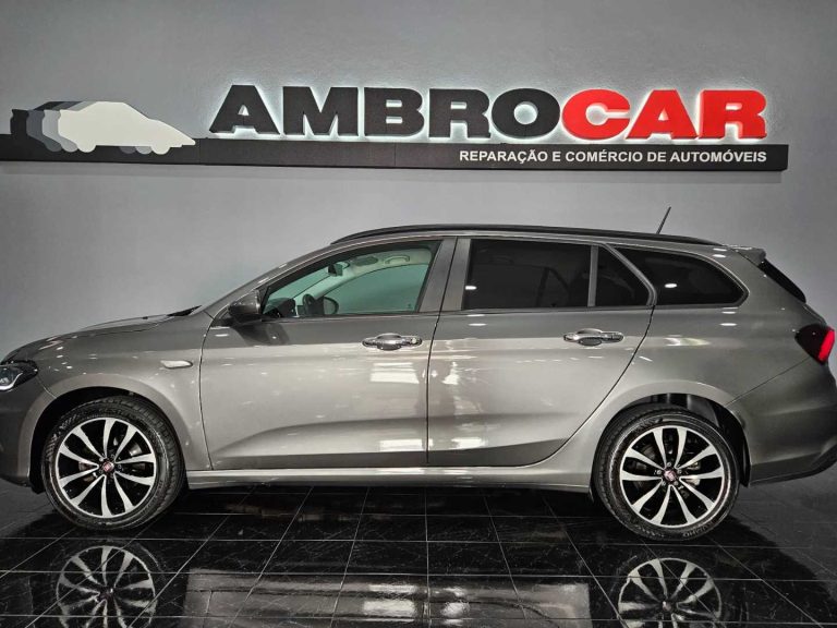 Fiat Tipo Station Wagon 1.3 M-Jet Lounge J17 (2)