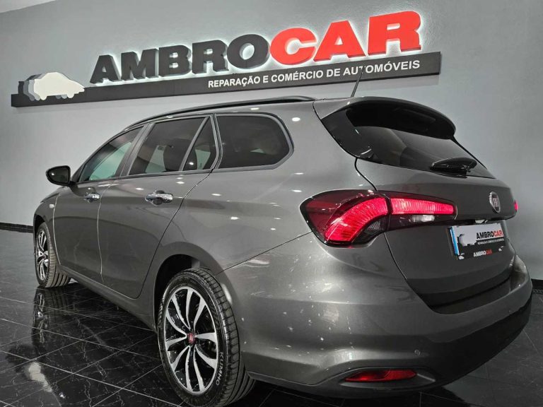 Fiat Tipo Station Wagon 1.3 M-Jet Lounge J17 (5)