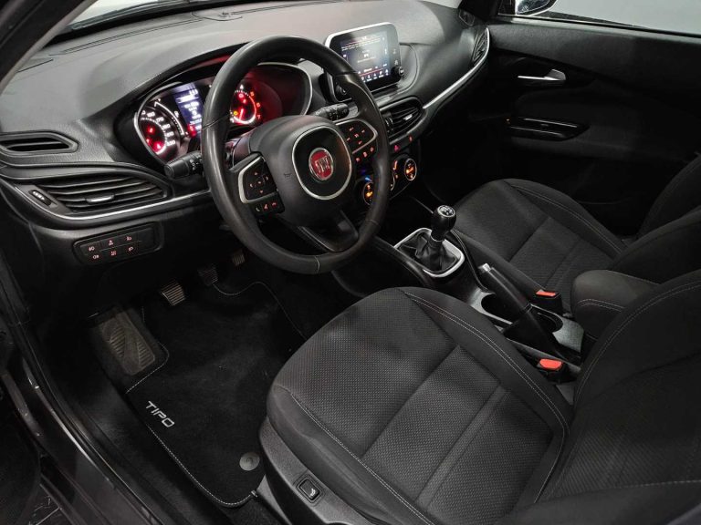 Fiat Tipo Station Wagon 1.3 M-Jet Lounge J17 (9)