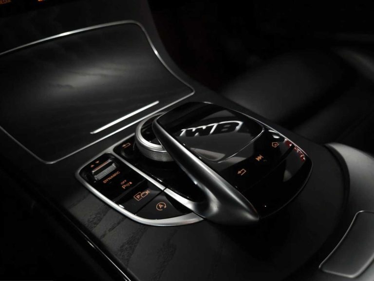 Mercedes-Benz C 200 d Station 9G-TRONIC AMG Line (20)