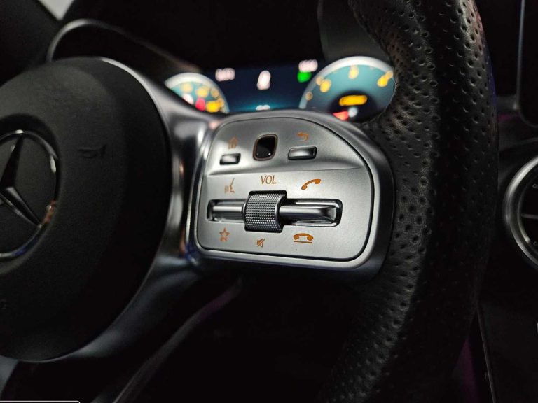 Mercedes-Benz C 200 d Station 9G-TRONIC AMG Line (24)