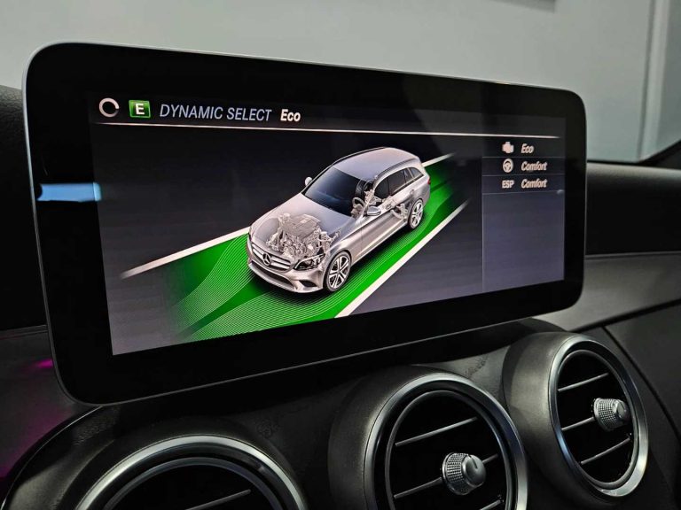 Mercedes-Benz C 200 d Station 9G-TRONIC AMG Line (3)