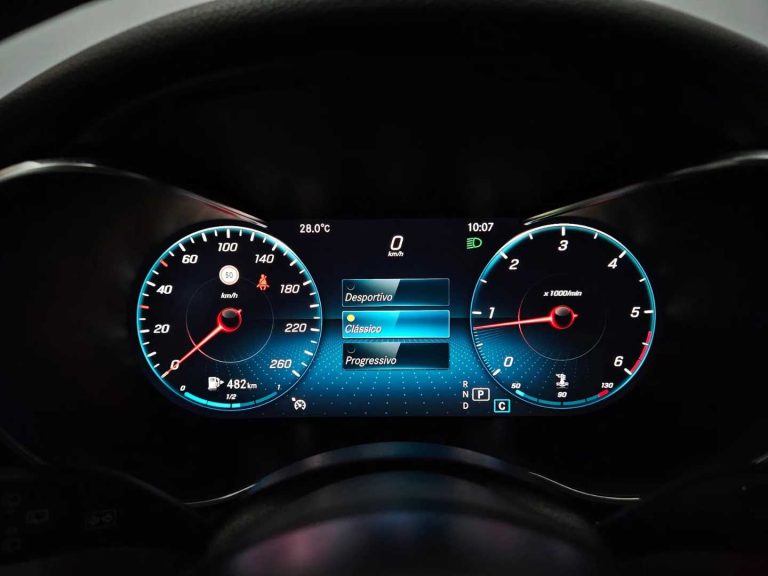 Mercedes-Benz C 200 d Station 9G-TRONIC AMG Line (30)