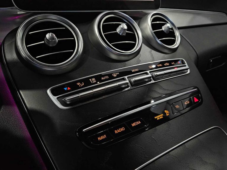 Mercedes-Benz C 200 d Station 9G-TRONIC AMG Line (31)