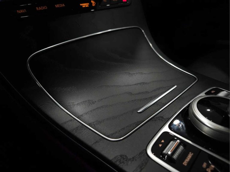Mercedes-Benz C 200 d Station 9G-TRONIC AMG Line (33)
