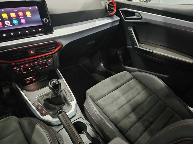 SEAT Arona 1.0 TSI FR (20)