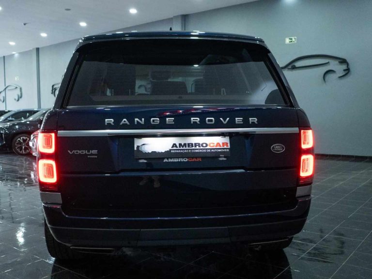 Land Rover Range Rover P400e Plug-in Hybrid Vogue (4)