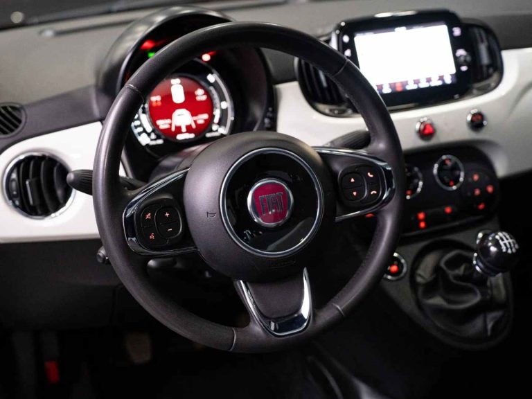 Fiat 500 1.0 Hybrid Branco (13)