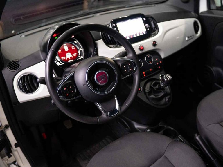 Fiat 500 1.0 Hybrid Branco (14)