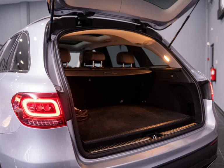 Mercedes-Benz GLC 300 de 4Matic (21)
