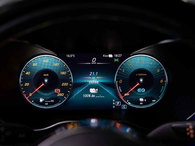 Mercedes-Benz GLC 300 de 4Matic (28)