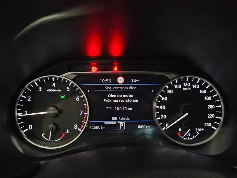 Nissan Juke 1.0 DIG-T N-Connecta NAV. DCT (12)