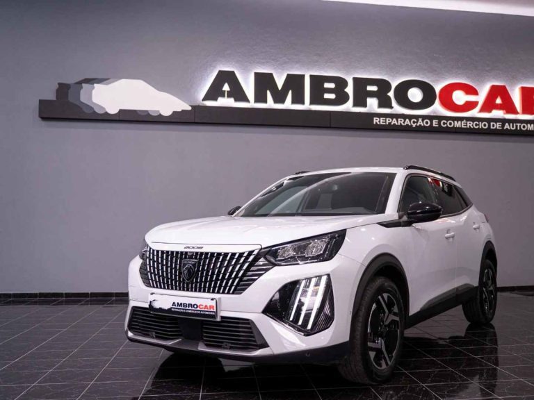 Peugeot 2008 PureTech 100 Allure branco