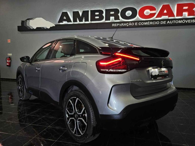 Citroën C4 X (1)