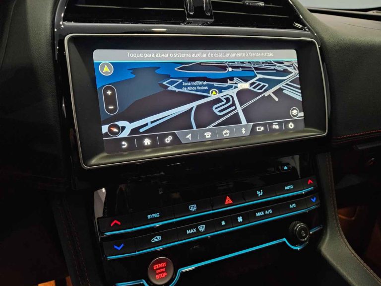 Jaguar F-Pace 2.0 i4D R-Sport (17)