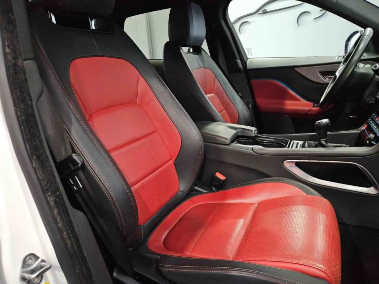 Jaguar F-Pace 2.0 i4D R-Sport (28)