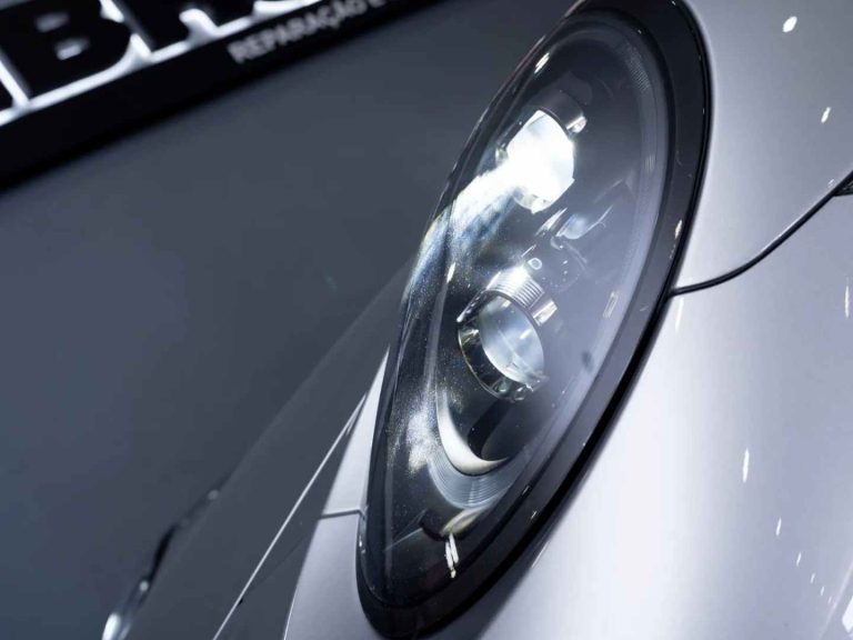 Porsche 911 (1001) Carrera 4 S PDK