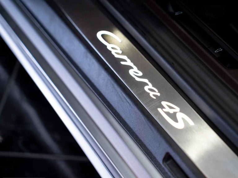 Porsche 911 (998) Carrera 4 S PDK