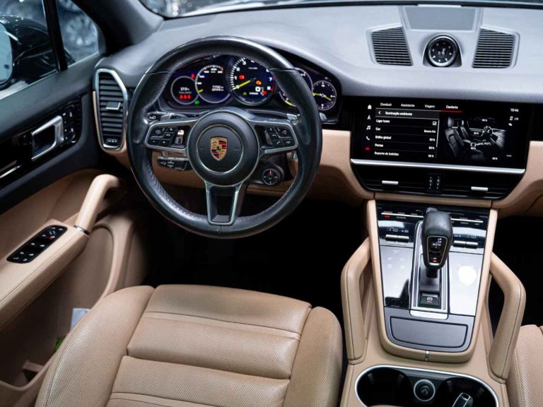 Porsche Cayenne (12)