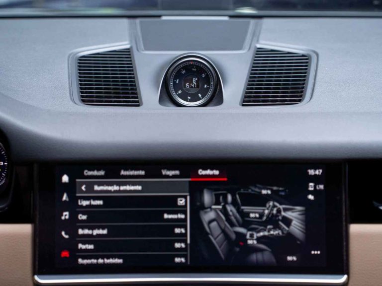 Porsche Cayenne (17)
